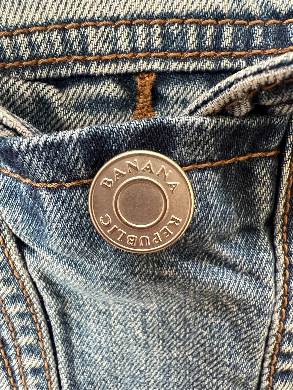 Banana Republic Light Blue Denim Jacket - Classic Vintage Small